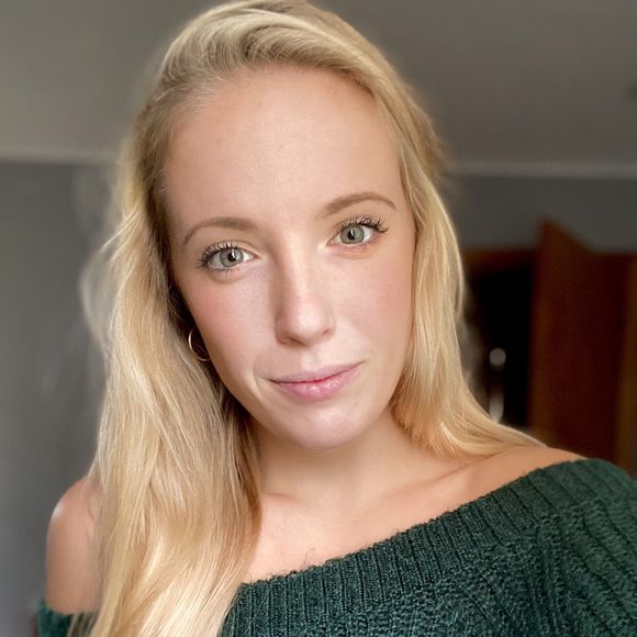 katiebradfor963